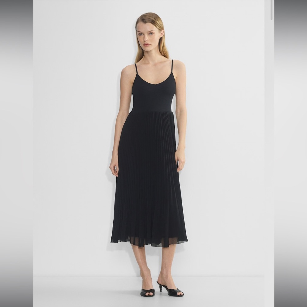 Aritzia Wilfred Garland Pleated Spaghetti Strap Midi Dress Size S Black